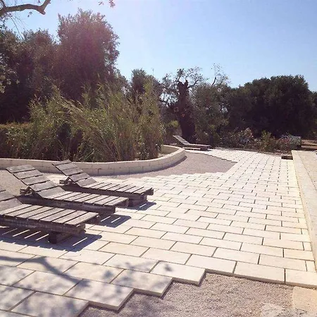 Masseria Eccellenza Agroturismo *